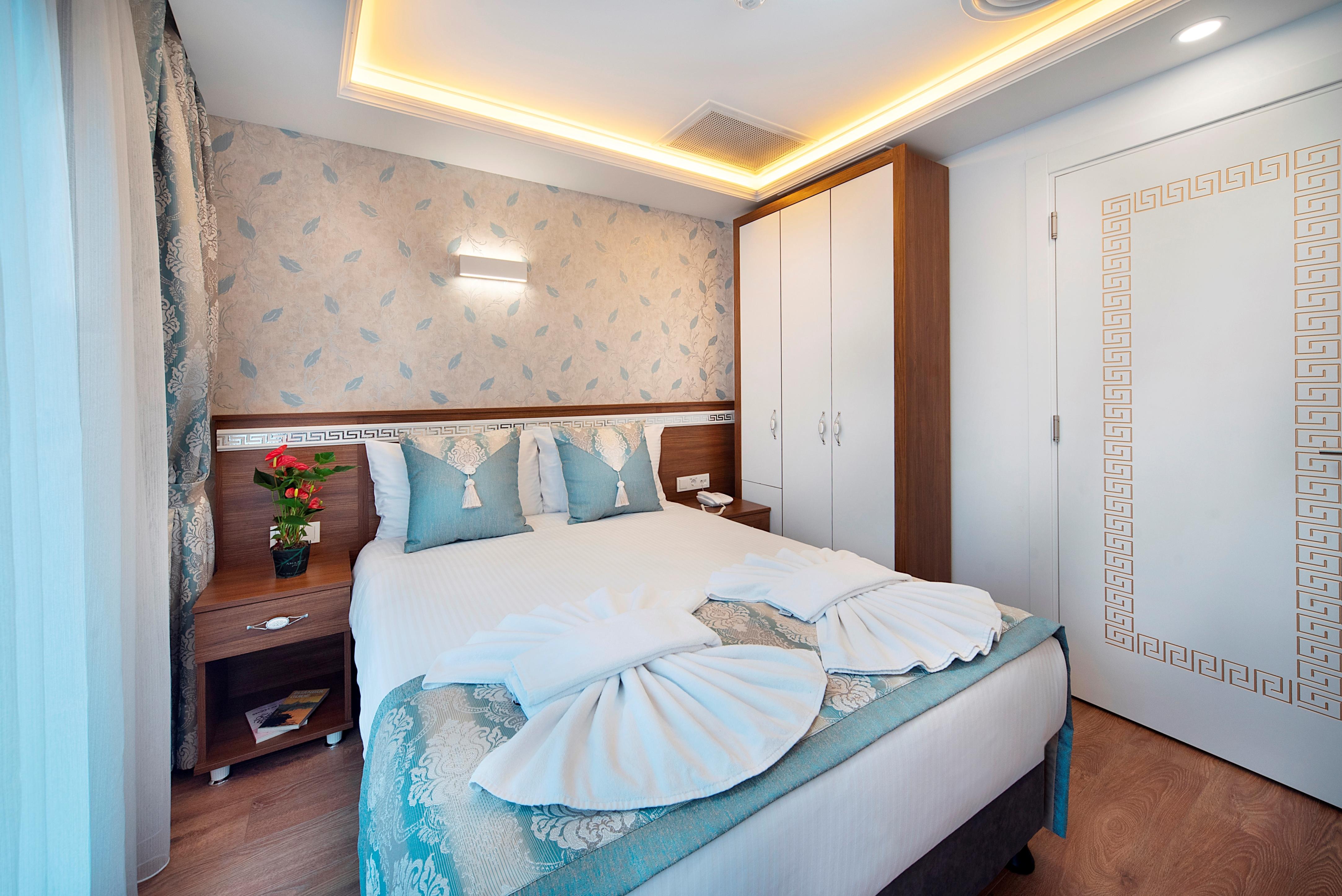 Lika Hotel Istanbul Exterior foto